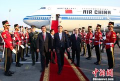 李克强抵达雅加达 开启新一届政府成立后总理首次出访